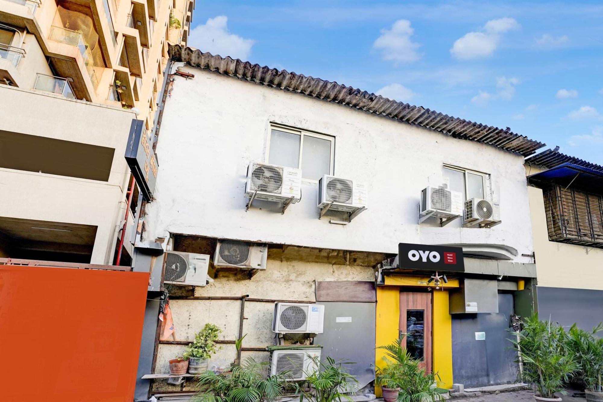 Oyo 77012 Hotel Moss View - Moca — Photos 1